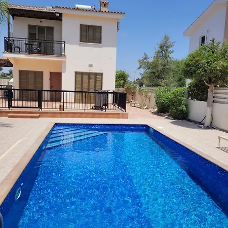 Marina Luxury - Diamond Айя-Напа